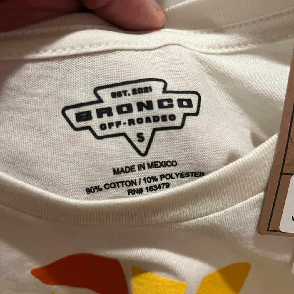 NWT bronco tee - Picture 2 of 4